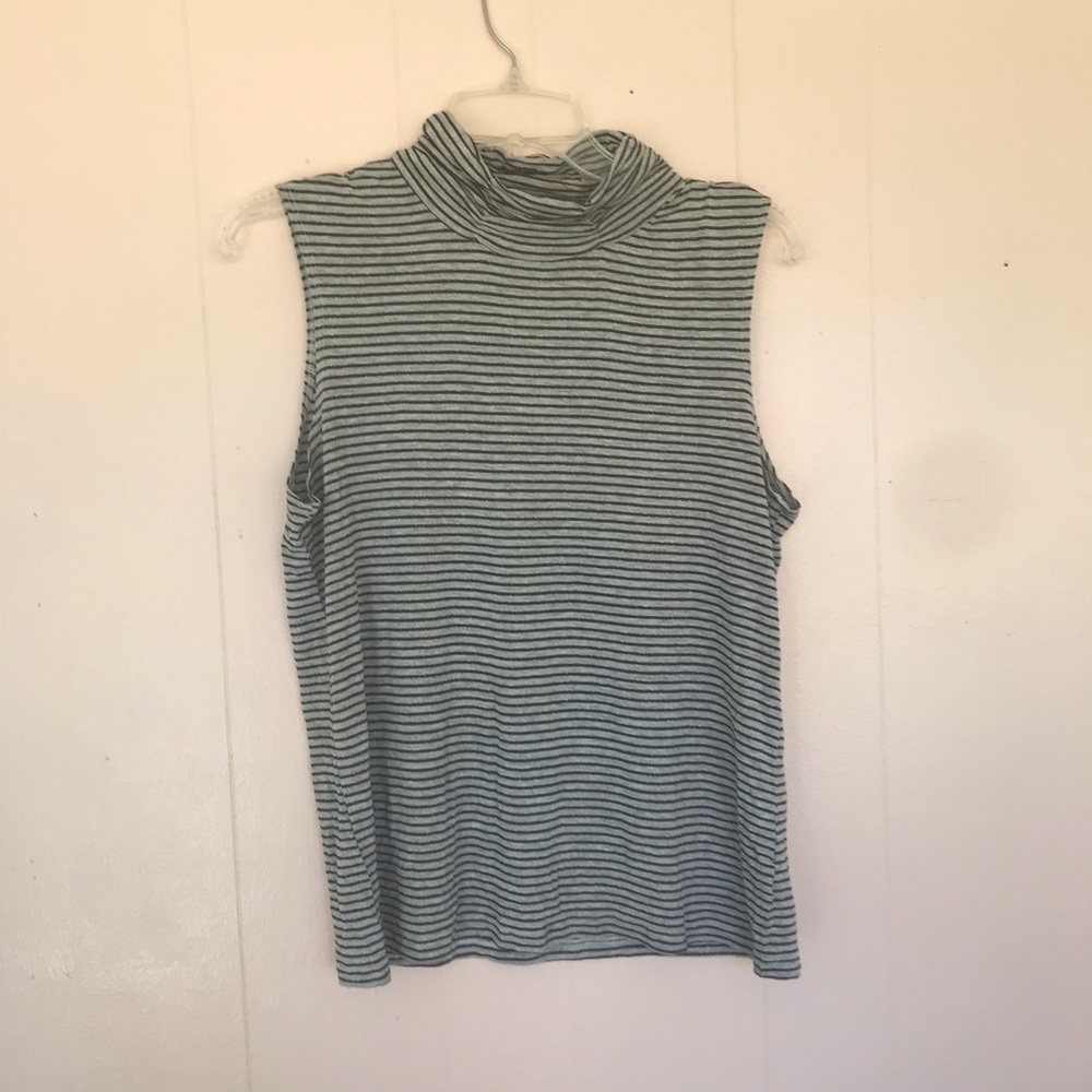 3/$15 Jillian Nicole Sparkly Turtle Neck Tank Top